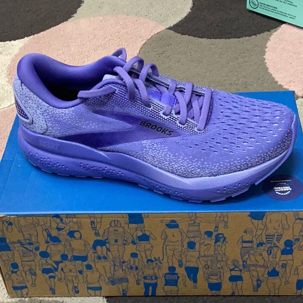 Brooks Ghost 16